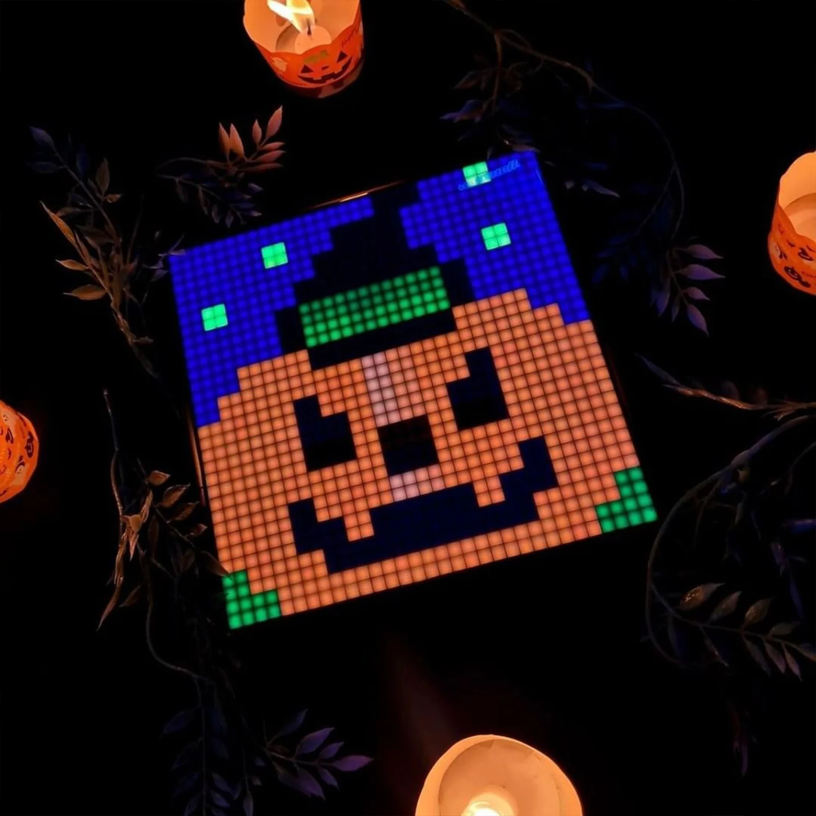 Divoom Pixoo-Max 32x32 Pixel Art LED Display for Room Decor - Image 14